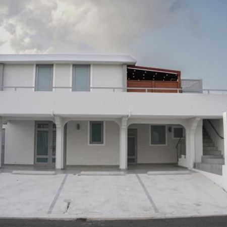 North Breeze Guest House 1 Levittown Extérieur photo
