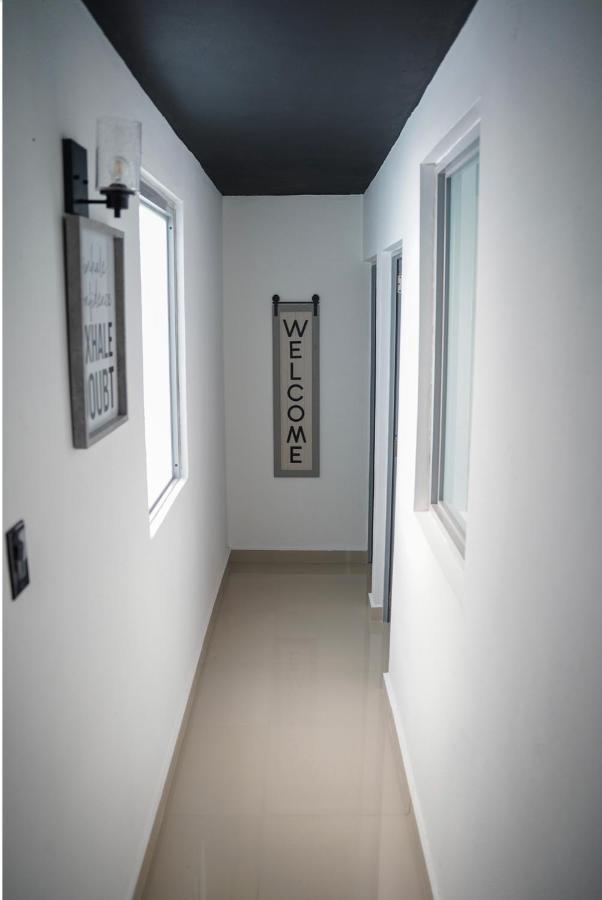 North Breeze Guest House 1 Levittown Extérieur photo