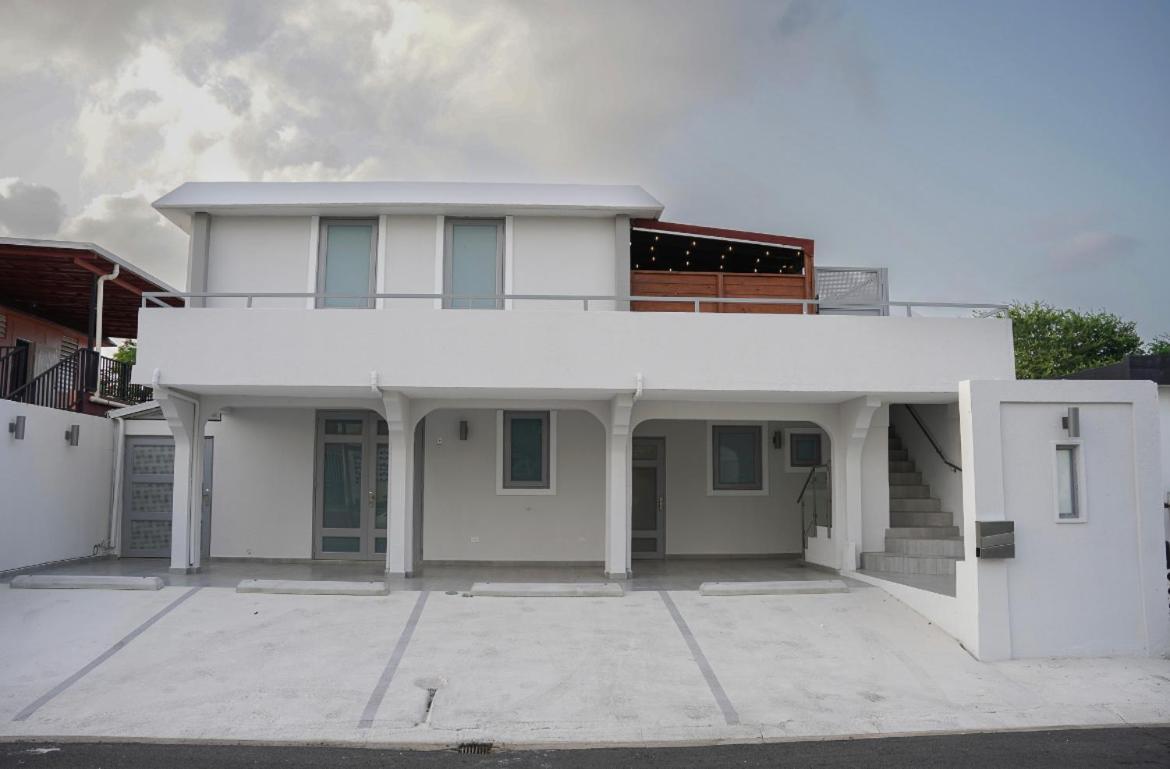 North Breeze Guest House 1 Levittown Extérieur photo